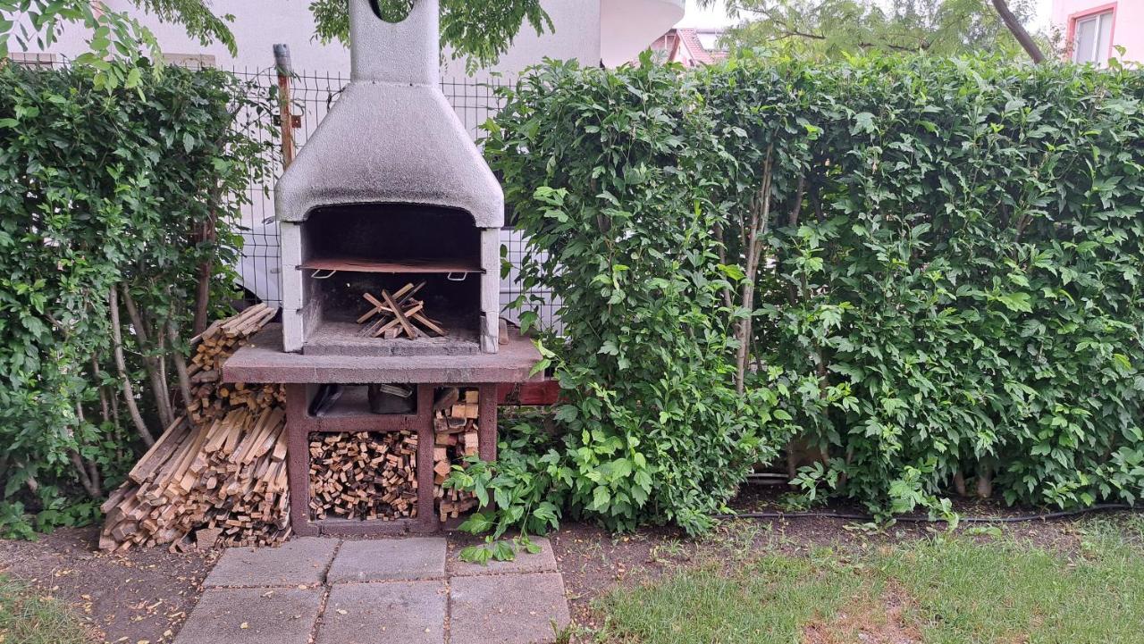 Vila Tami Apartamento Costinesti Exterior foto