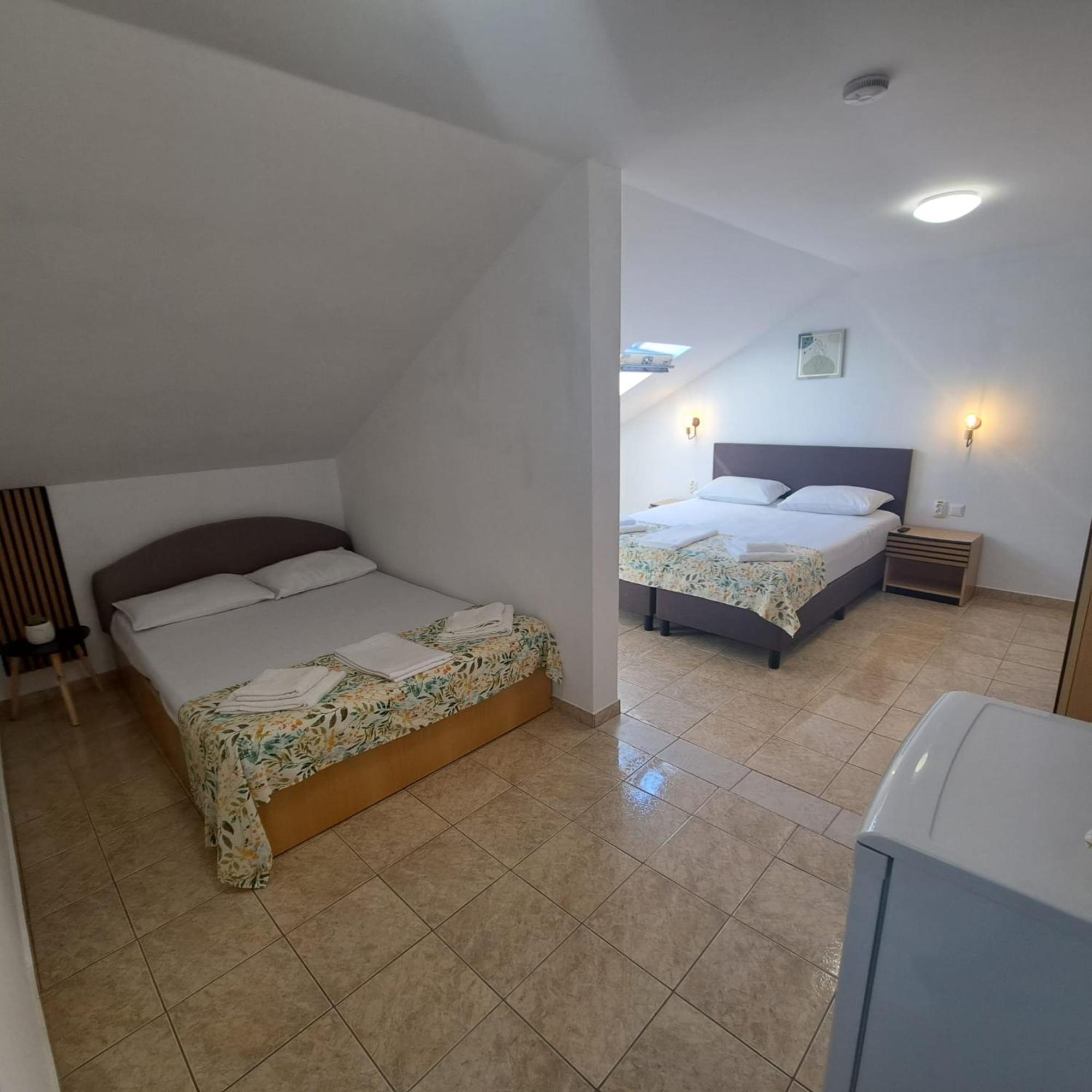 Vila Tami Apartamento Costinesti Quarto foto